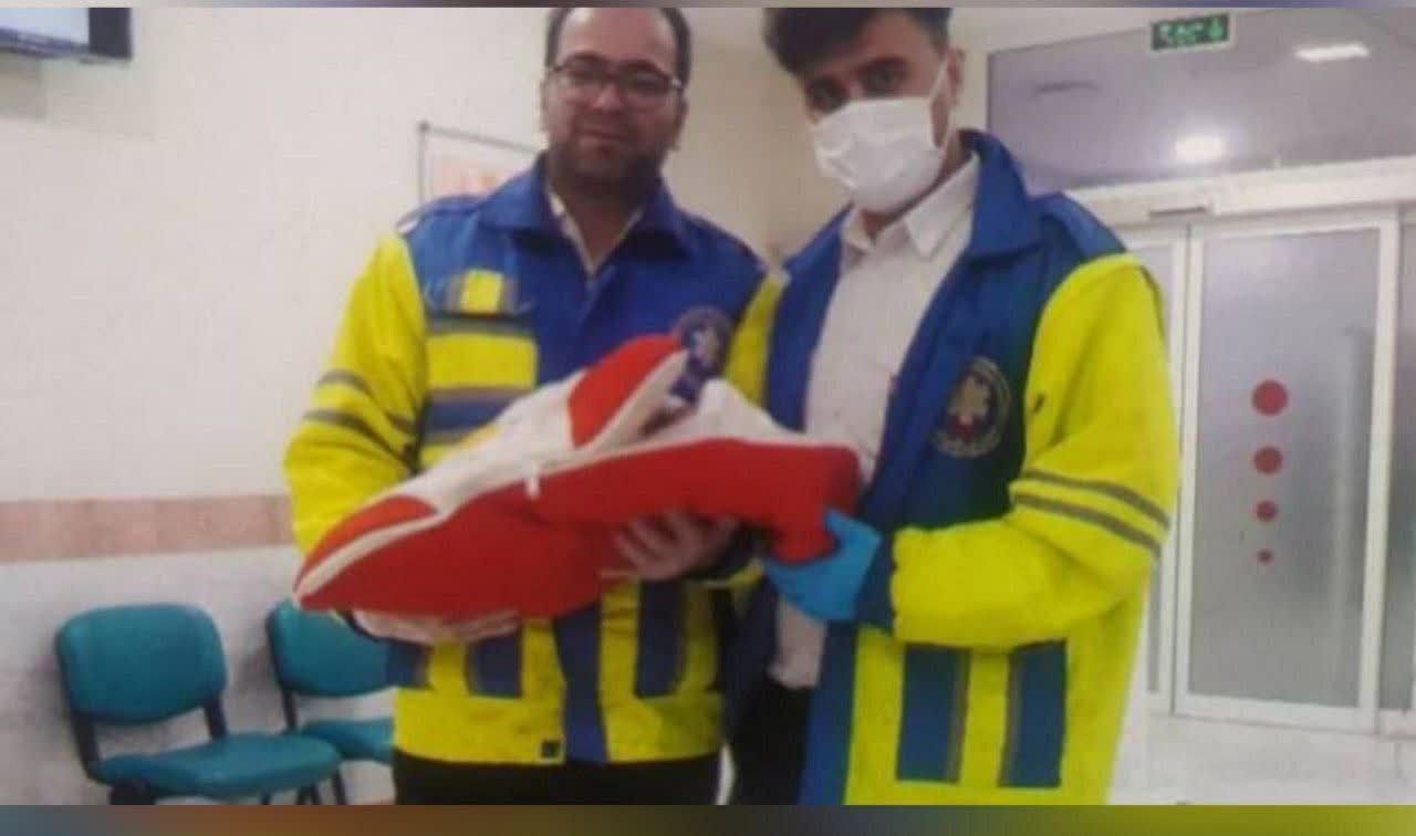 تولد نوزاد عجول در آمبولانس اورژانس نیشابور