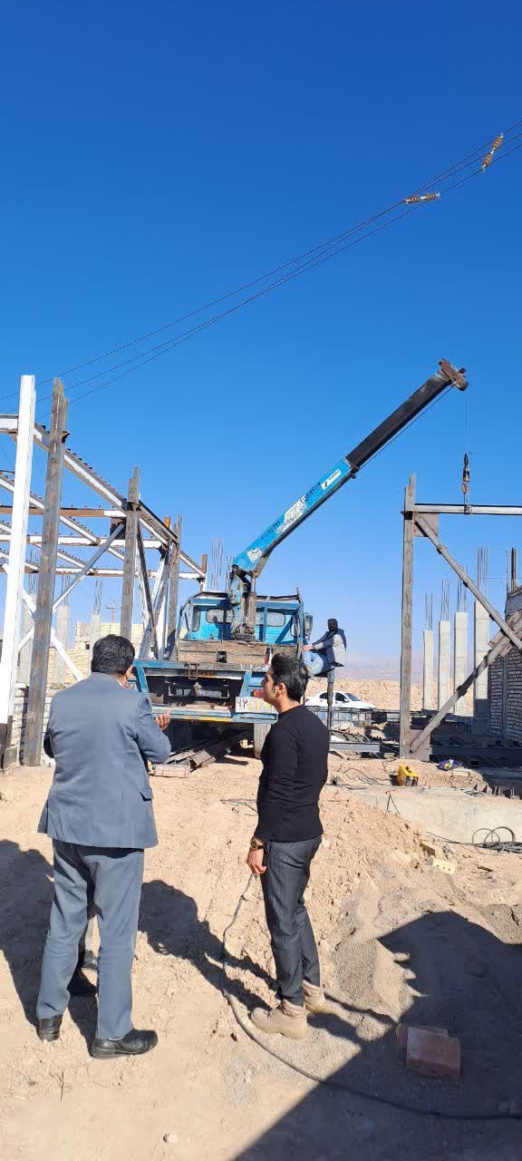 بازدید مدیر برق و کارشناسان فرمانداری از عملیات ساختمانی سایت مسکن ملی شهید سلیمانی شهرفیروزه بازدید مدیر برق و کارشناسان فرمانداری از عملیات ساختمانی سایت مسکن ملی شهید سلیمانی شهرفیروزه