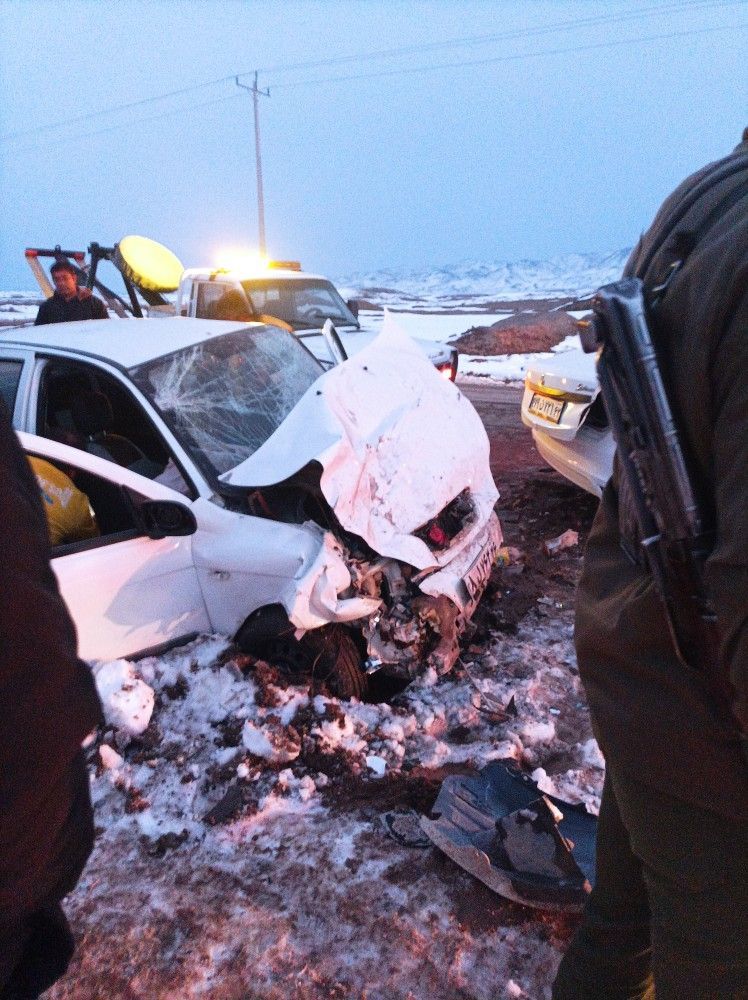 9کشته و مصدوم در محور خوشاب به فیروزه 9کشته و مصدوم در محور خوشاب به فیروزه