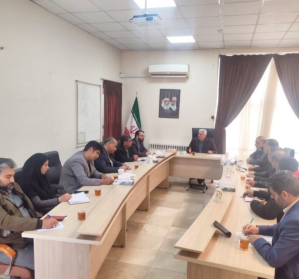 دهیاری های شهرستان فیروزه به درآمد پایدار می رسند.