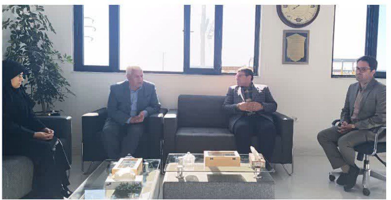 بازدید فرماندار از تعاون روستایی و اتحادیه تعاونی ها