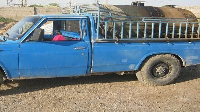 فرمانده انتظامی شهرستان فيروزه توقیف ۲ دستگاه خودرو نیسان حامل حدود ۵هزار لیتر سوخت قاچاق خبر داد. فرمانده انتظامی شهرستان فيروزه توقیف ۲ دستگاه خودرو نیسان حامل حدود ۵هزار لیتر سوخت قاچاق خبر داد.