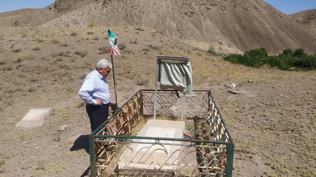 مزار روستاهای تک شهید در فیروزه ساماندهی می شود مزار روستاهای تک شهید در فیروزه ساماندهی می شود