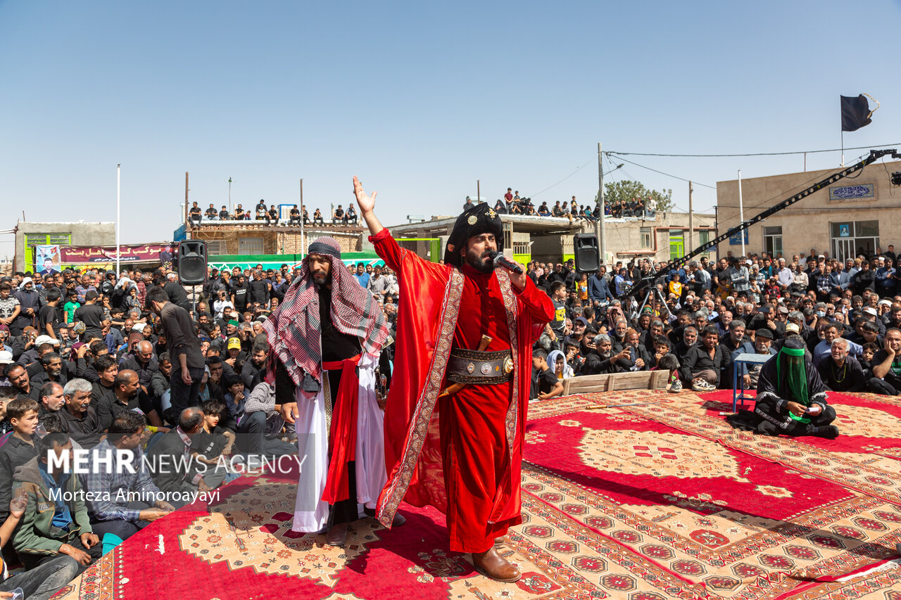 هم‌آوایی نوحه و عزاداری در رباطی از شهرستان فیروزه؛ آیین چهل و هشتم با حضور مردم و مسئولان