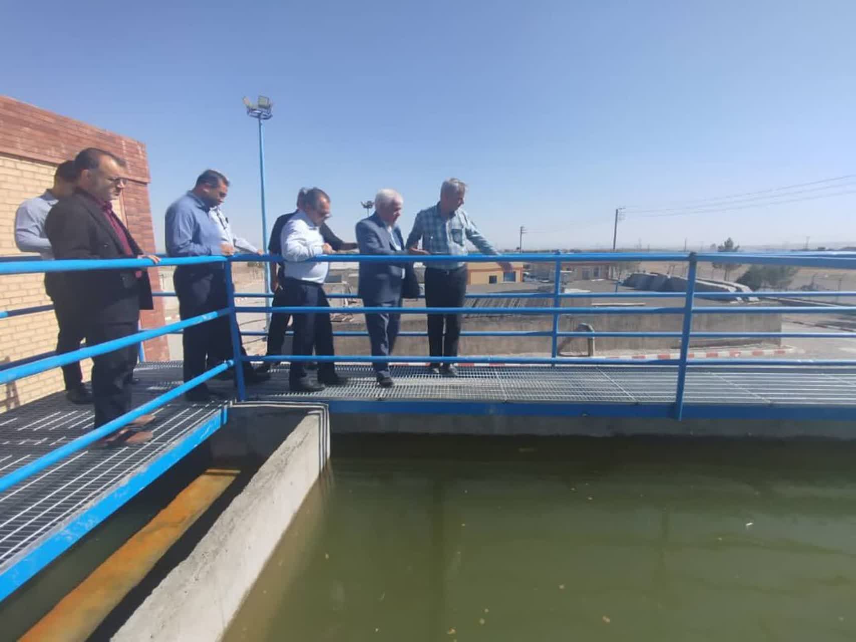 بازدید از تصفیه خانه آب شرب شهر فیروزه بازدید از تصفیه خانه آب شرب شهر فیروزه